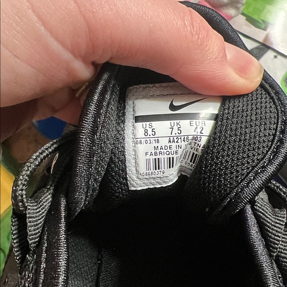 Nike Mens Air Max Axis Black & White Size: 8.5 (AA2146 003) - Picture 7 of 7